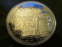 Load image into Gallery viewer, Bailiwick of Guernsey 2014 Centenary of the First World War £5 Coin 1914 - 1918
