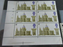 Load image into Gallery viewer, 1969 ST PAUL&#39;S CATHEDRAL 9d 8 STAMPS MNH INCLUDES TRAFFIC LIGHTS
