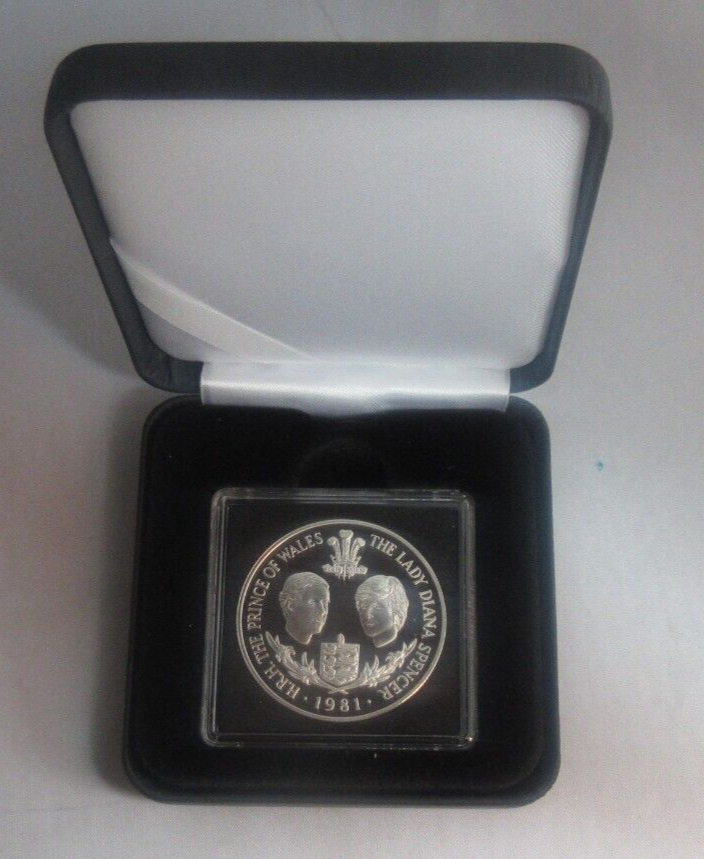 1981 Charles and Diana Royal Wedding Silver Proof 25p Crown Guernsey Coin Boxed