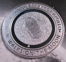 Load image into Gallery viewer, 2009 PROJECT APOLLO 40TH ANNIVERSARY SILVER PROOF MEDAL IN CLEAR HARD CASE
