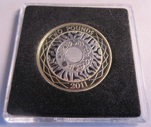 Load image into Gallery viewer, 2011 SHOULDERS OF GIANTS QEII BUNC £2 TWO POUND COIN WITH QUAD CAPSULE BOX &amp; COA
