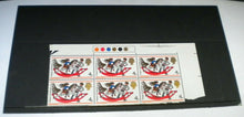 Load image into Gallery viewer, 1968 HAPPY CHRISTMAS 4d 6 STAMPS MNH INCLUDES TRAFFIC LIGHTS
