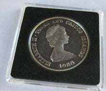 Load image into Gallery viewer, 1980 LORD MOUNTBATTEN QUEEN ELIZABETH II SILVER PROOF 5 CROWNS COIN BOX &amp; COA
