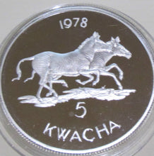 Load image into Gallery viewer, 1978 ROYAL MINT MALAWI 5 KWACHA SILVER PROOF ZEBRA COIN CONSERVATION CC
