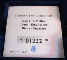Load image into Gallery viewer, 2016 DIANA A PRINCESS DIANA A MOTHER PROOF SILVER &amp; GOLD PLATED MEDAL SET BOXED
