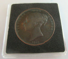 Load image into Gallery viewer, 1853 QUEEN VICTORIA  PENNY YOUNG HEAD IN QUAD CAP &amp; BOX WITH COA
