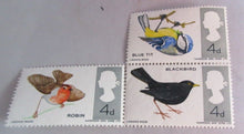 Load image into Gallery viewer, 1966 BIRDS 4d 15 X STAMPS MNH WITH CLEAR FRONTED STAMP HOLDER
