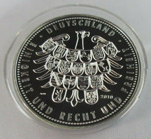 Load image into Gallery viewer, FIFA WOMENS WORLD CUP GERMANY 2011 36mm EMBLEM DER FIFA 2011 SILVER PROOF MEDAL
