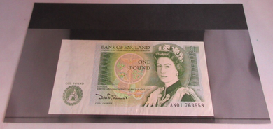 1981 £1 BANK NOTE SOMERSET EF+ FIRST RUN AN01 763558 & NOTE HOLDER