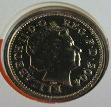 Load image into Gallery viewer, A FINE DAY OUT ON THE FIRTH OF FOURTH 2004 £1 COIN COVER PNC WITH INFO CARD
