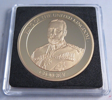 Load image into Gallery viewer, GEORGE V KING OF THE UNITED KINGDOM GOLD PLATED PROOF MEDAL &amp; CAPSULE
