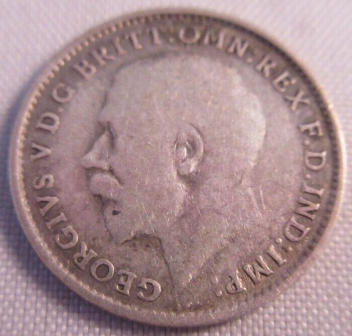 1918 KING GEORGE V BARE HEAD .925 SILVER 3d THREE PENCE COIN IN CLEAR FLIP