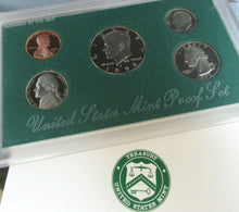 Load image into Gallery viewer, USA PROOF 5 COIN SET 1998 SANFASICO MINT KENEDY 1/2 DOLLAR - CENT US MINT
