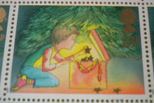 Load image into Gallery viewer, 1987 CHRISTMAS 13P BLOCK OF 36 STAMPS WITH STAR UNDER PRINT MNH &amp; TRAFFIC LIGHTS
