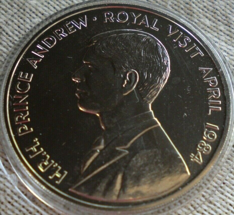 1984 H.R.H PRINCE ANDREW ROYAL VISIT UNC ST HELENA 50 PENCE CROWN COIN & CAPSULE