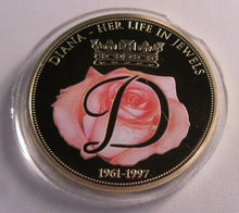 Load image into Gallery viewer, 2012 DIANA HER LIFE IN JEWELS CAMBRIDGE EMERALD CHOKER PROOF MEDALLION
