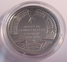 Load image into Gallery viewer, 2005 HISTORY OF THE GDR THE NEW FEDERAL STATES MEDALLION WITH COA &amp; CLEAR FLIP
