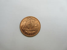 Load image into Gallery viewer, UK QEII BUNC HALF PENNY FROM TUBES FROM ROYAL MINT VARIOUS YEAR CHOOSE YOURS
