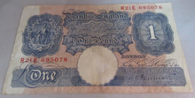 Load image into Gallery viewer, 1940 £1 ONE POUND BANK NOTE MARCH 1940 PEPPIATT BLUE VF-EF R21E 695078
