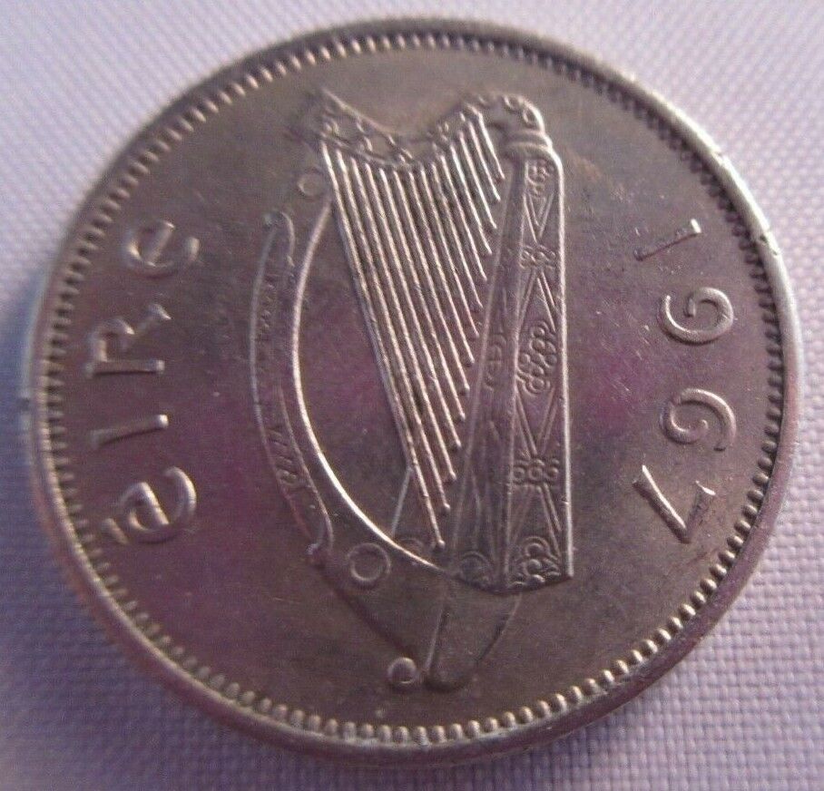 1967 IRELAND IRISH EIRE 6d SIXPENCE PRESENTED IN CLEAR FLIP