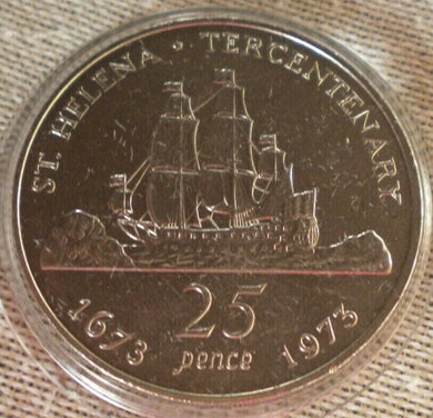 1673-1973 TERCENTENARY ST HELENA TWENTY FIVE PENCE CROWN COIN IN CLEAR CAPSULE