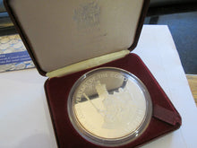 Load image into Gallery viewer, JAMAICA 1978 SILVER PROOF 4OZ $25 25TH ANNIV OF THE CORONATION OF ELIZABETH II
