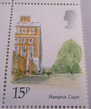 Load image into Gallery viewer, 1980 LONDON LANDMARKS HAMPTON COURT 15p GUTTER PAIRS 20 STAMPS MNH
