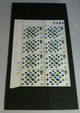 Load image into Gallery viewer, 1977 ROYAL INSTITUTE OF CHEMISTRY 13P BLOCK OF 8 STAMPS MNH &amp; TRAFFIC LIGHTS
