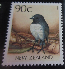 Load image into Gallery viewer, NEW ZEALAND BIRDS POSTAGE STAMPS IN PACK MNH 9 X  STAMPS
