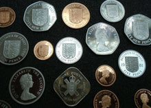 Load image into Gallery viewer, UK 1980 1981 JERSEY PROOF COINAGE £1 50P 10P 5P 2P 1P 1/2P  IN CLEAR WALLET
