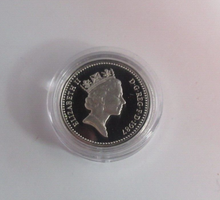 Load image into Gallery viewer, 1987 Shield of Arms Silver Proof Royal Mint UK £1 Coin Box + COA
