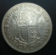 Load image into Gallery viewer, 1932 GEORGE V BARE HEAD COINAGE HALF 1/2 CROWN SPINK 4037 CROWNED SHIELD 3
