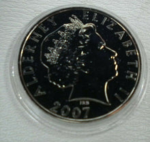 Load image into Gallery viewer, 2007 ROYAL MINT DIAMOND WEDDING  BUNC ALDERNEY £5 COIN WITHIN CAPSULE
