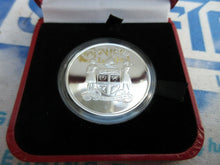 Load image into Gallery viewer, 2018 SILVER PROOF FIJI  $2 1OZ COIN YELLOW TREE FROG BOXED WITH COA

