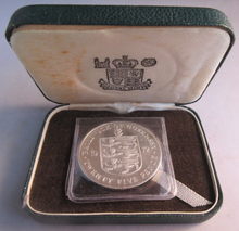 Load image into Gallery viewer, 1972 QUEEN ELIZABETH II GUERNSEY SILVER PROOF CROWN COIN QEII &amp; PRINCE PHILIP

