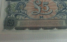 Load image into Gallery viewer, BRITAN ARMED FORCES £5 NOTE GEM Uncirculated 1958 FIVE Pound  EE1 292262
