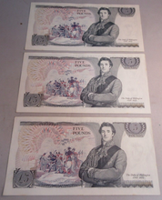 Load image into Gallery viewer, 1980 SOMERSET FIVE POUND £5 NOTES JUNE 1980 12 CONSECUTIVE RUN UNC
