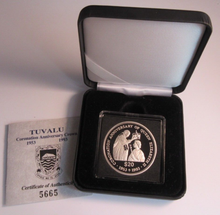 Load image into Gallery viewer, 1993 CORONATION ANNIVERSARY OF QUEEN ELIZABETH SILVER PROOF $20 COIN BOX &amp; COA
