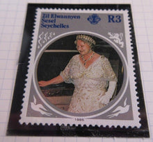 Load image into Gallery viewer, 1985 HMQE QUEEN MOTHER 85th ANNIV COLLECTION SEYCHELLES STAMPS ALBUM SHEET
