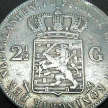 Load image into Gallery viewer, 1874 DUTCH 2 1/2 GUILDER WILLEM III SILVER COIN GOD Z Y MET S ON RIM
