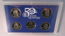 Load image into Gallery viewer, 2000 UNITED STATES MINT 50 STATE QUARTERS PROOF 5 COIN SET SAN FRANCISCO MINT
