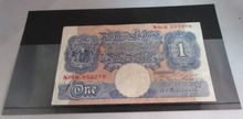 Load image into Gallery viewer, 1940 £1 ONE POUND BANK NOTE MARCH 1940 PEPPIATT BLUE VF-EF N05H 055279
