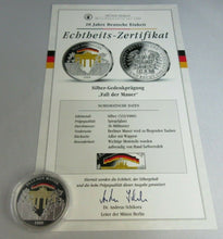 Load image into Gallery viewer, 20 YEARS OF GERMAN UNITY FALL OF THE WALL 1989 SILVER PROOF MEDAL WITH COA
