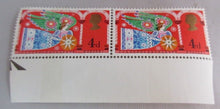 Load image into Gallery viewer, 1969 HERALD ANGEL 4d 5 X STAMPS MNH WITH EDGES &amp; CLEAR FRONTED STAMP HOLDER
