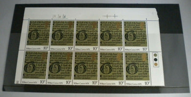 1976 WILLIAM CAXTON 1476 10P BLOCK OF TEN STAMPS MNH & TRAFFIC LIGHTS