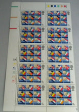 Load image into Gallery viewer, 1979 EUROPEAN ASSEMBLY ELECTIONS 9p BLOCK OF 10 STAMPS MNH &amp; TRAFFIC LIGHTS
