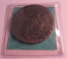 Load image into Gallery viewer, CHARLES I OXFORD CROWN 1625-1649 RE-STRIKE COIN
