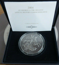Load image into Gallery viewer, 2004 Annual History COMMEMORATIVE SILVER BUnc 5oz MEDALLION Boxed With COA
