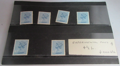 QUEEN ELIZABETH II 4 1/2P  STAMPS MNH IN CLEAR FRONTED STAMP HOLDER