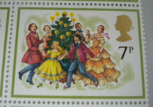 Load image into Gallery viewer, 1978 CHRISTMAS SINGING CAROLS 7P BLOCK OF TEN STAMPS MNH WITH TRAFFIC LIGHTS
